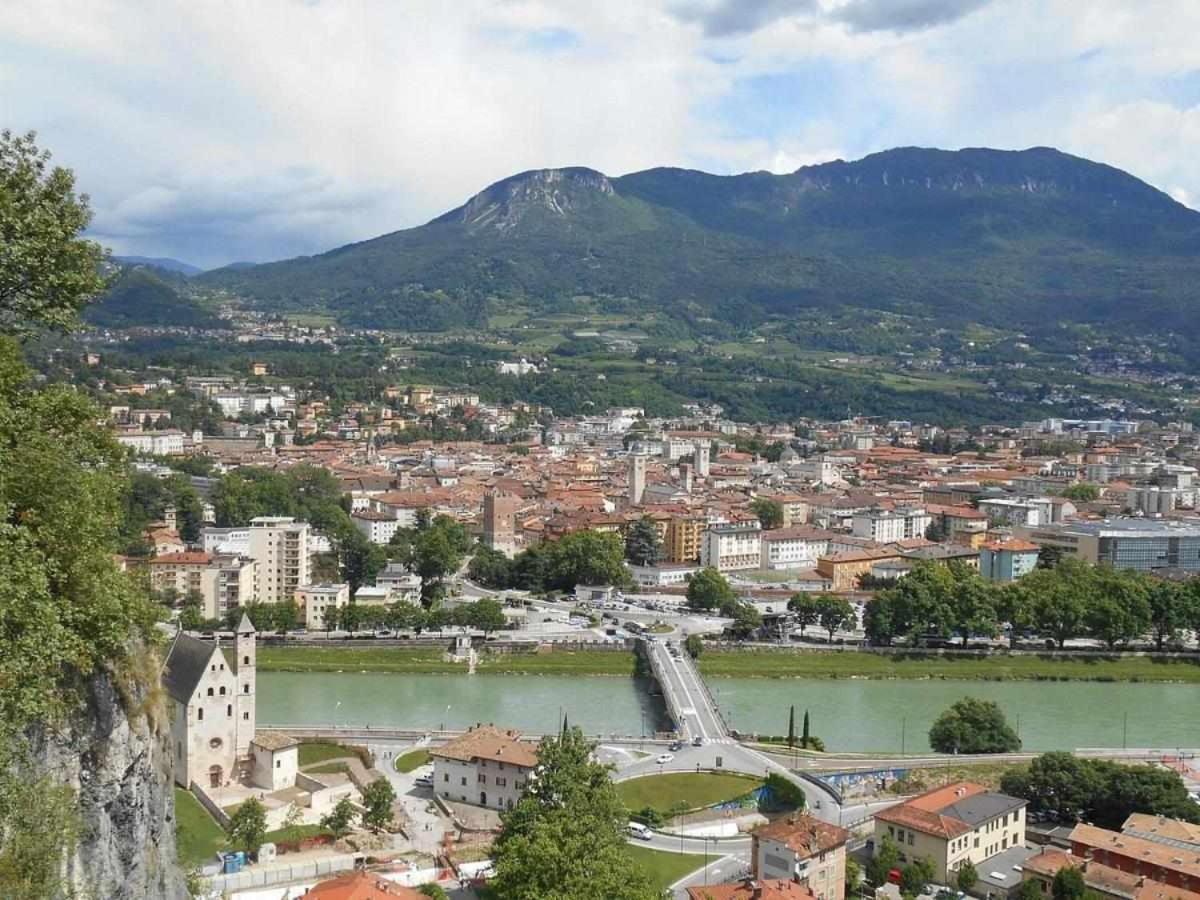 Apartamento La Casa Di Vale Muse Trento Exterior foto